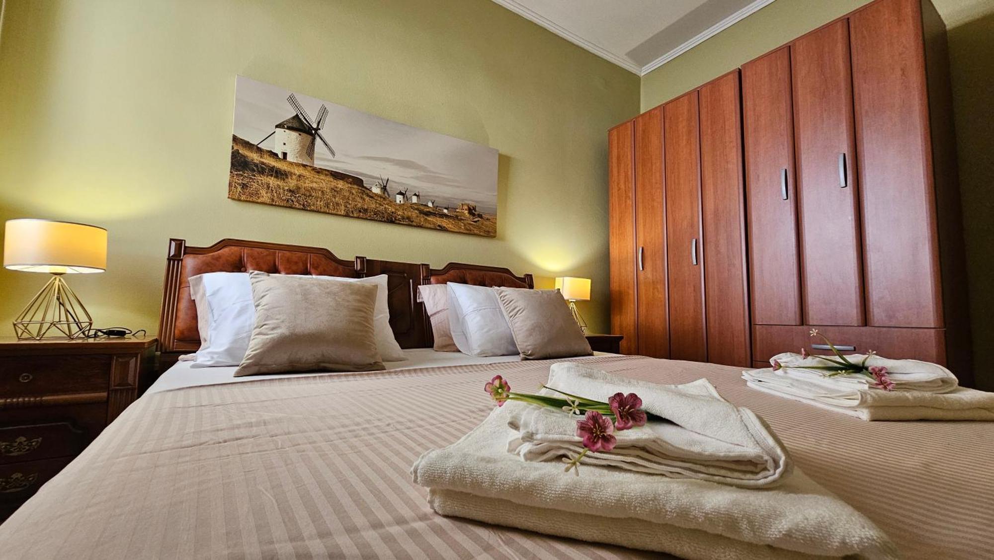 Lalovina Apartment تْشيرسيك نوفي المظهر الخارجي الصورة